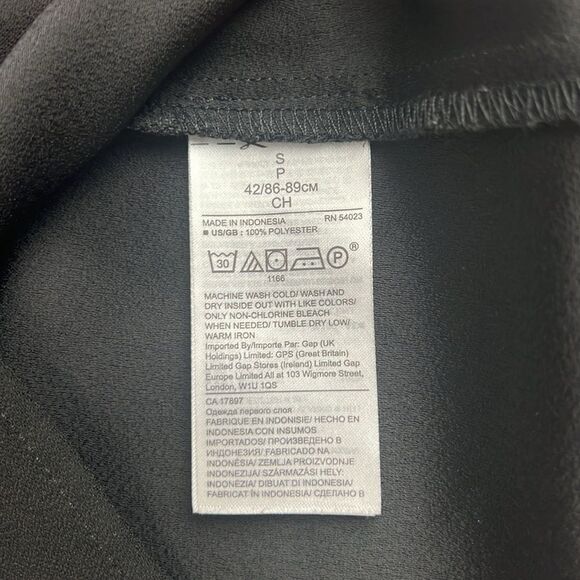 Banana Republic Black Criss Cross Ruffle Sleeveless Blouse Women’s Size Small - Picture 12 of 14